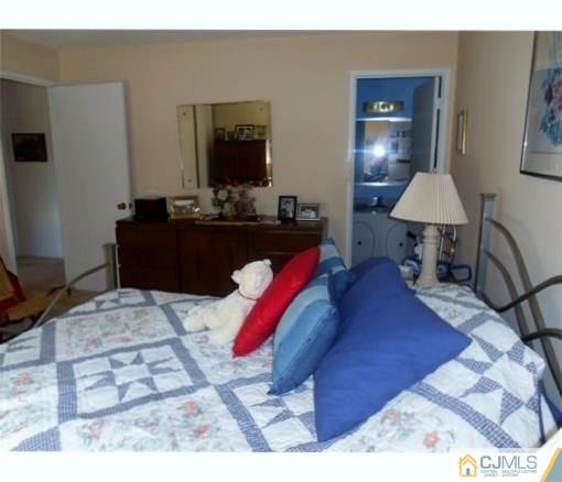 227 B Convent Road Monroe Township, NJ 08831 - Photo 5 of 8 Gallery Image 5