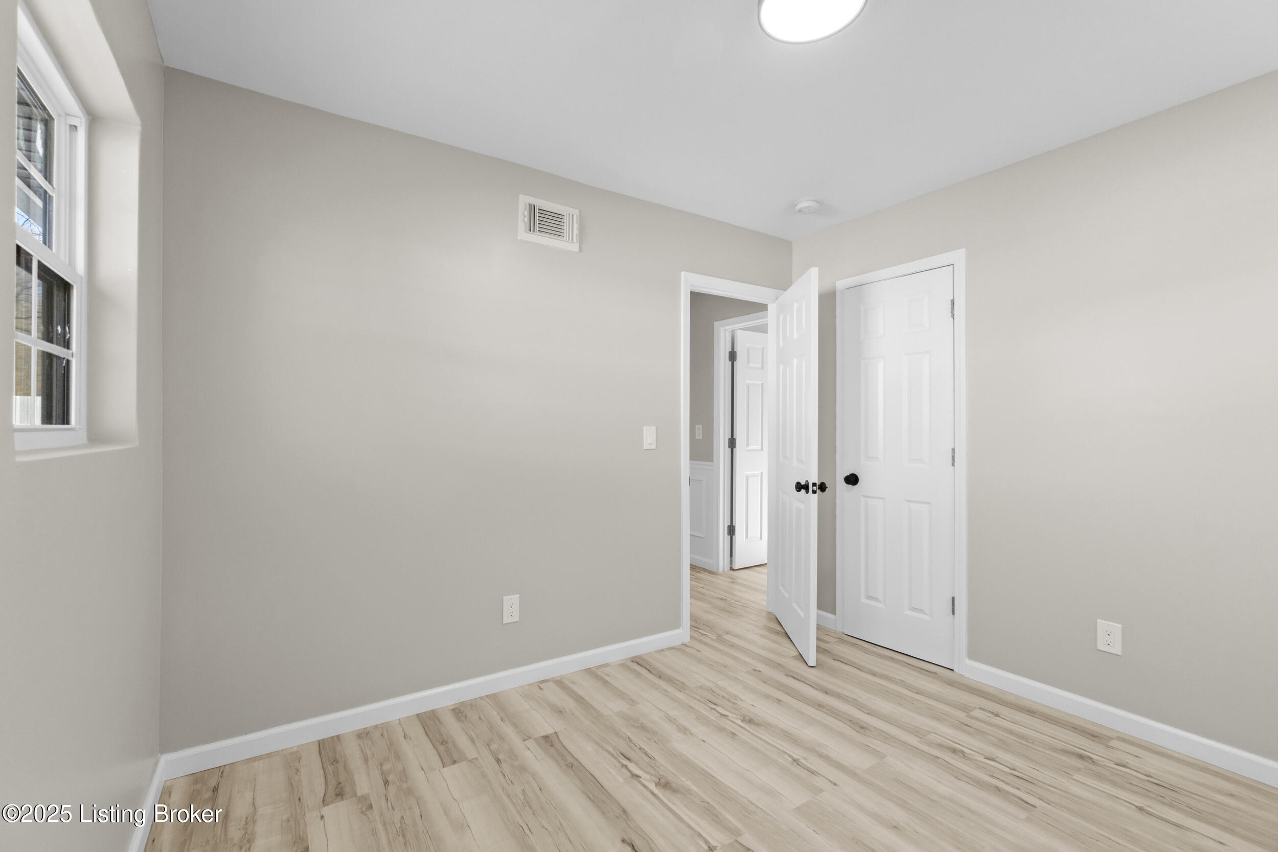 4803 Palma Road Louisville, KY 40272 - Photo 13 of 26 dsc00139