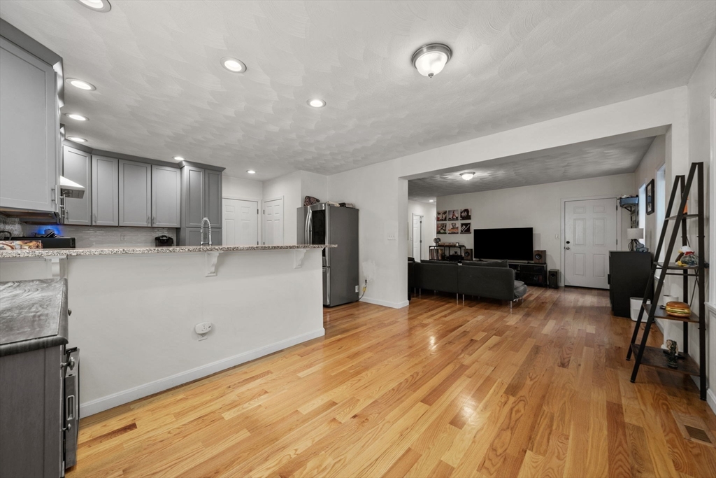 55 Cherry Street, Unit 1 Chelsea, MA 02150 - Photo 5 of 34