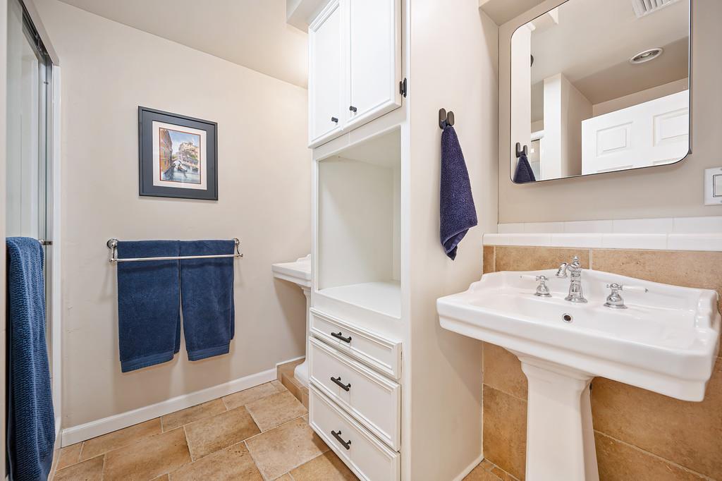 325 Diamond Oaks Road Roseville, CA 95678 - Photo 30 of 48
