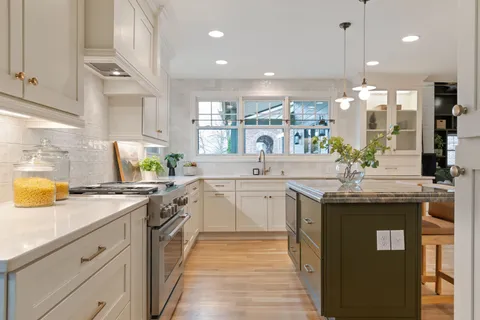 $1,399,900 | 223 38th Avenue North, Nashville, TN 37209