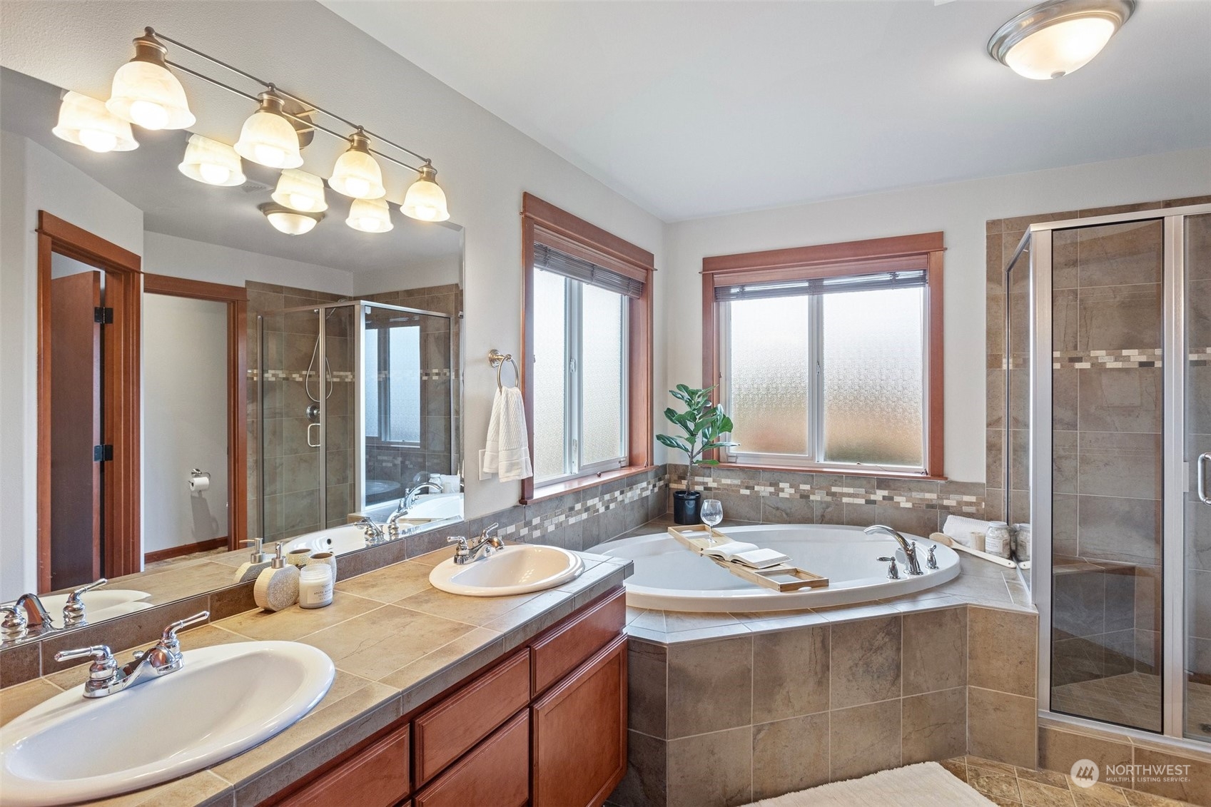 15430 43rd Avenue Southeast Bothell, WA 98012 - Photo 15 of 34 Gallery Image 15