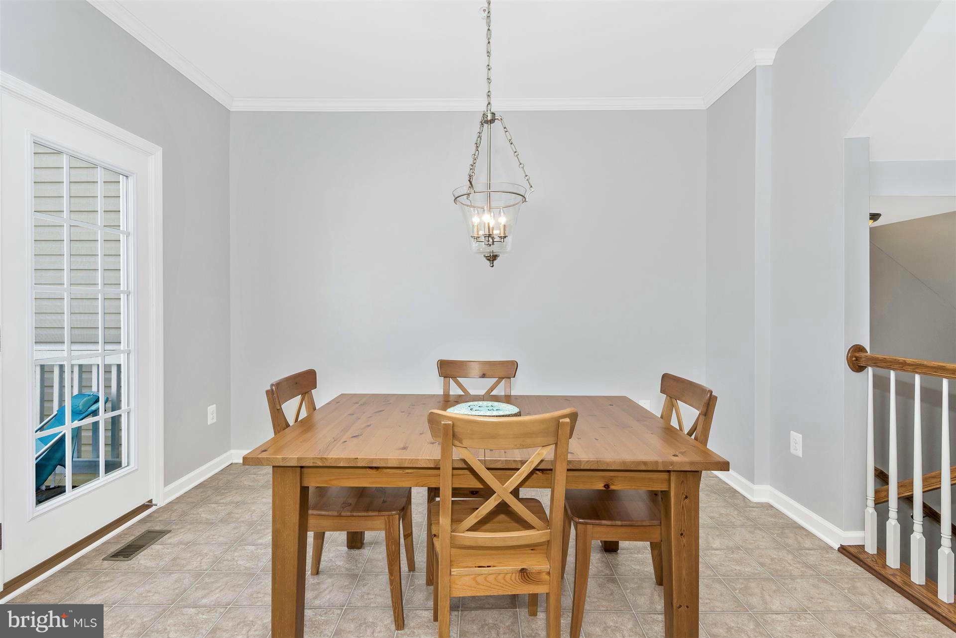 2073 Spring Run Circle Frederick, MD 21702 - Photo 11 of 30 Dining
