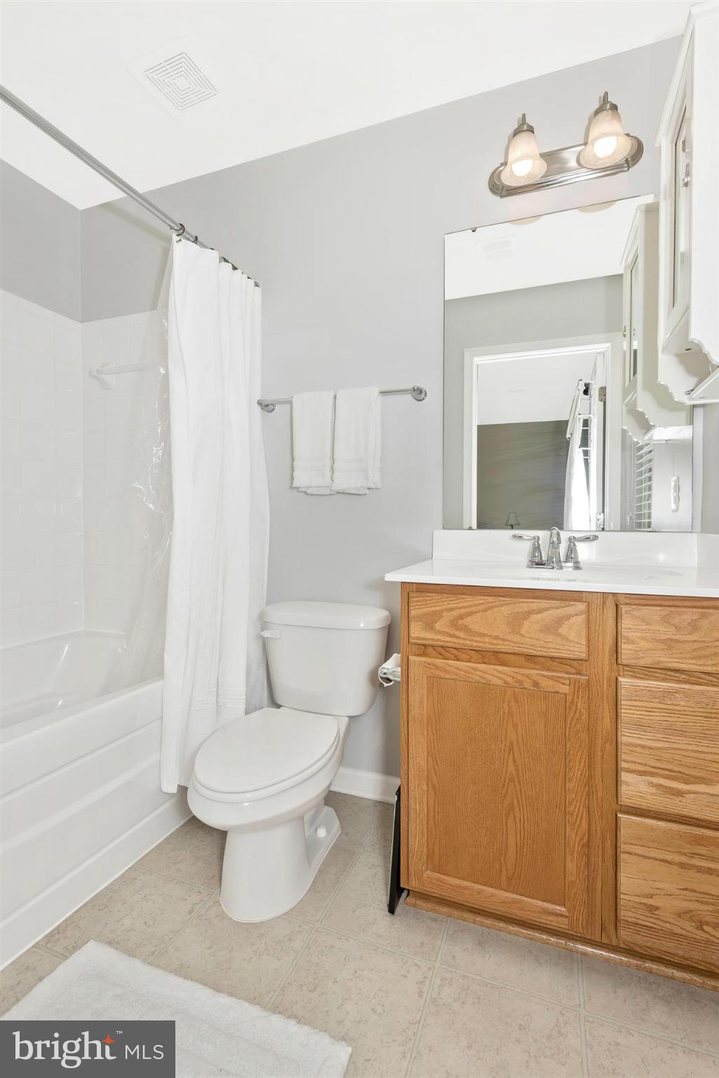 2073 Spring Run Circle Frederick, MD 21702 - Photo 21 of 30 Bath (Master)