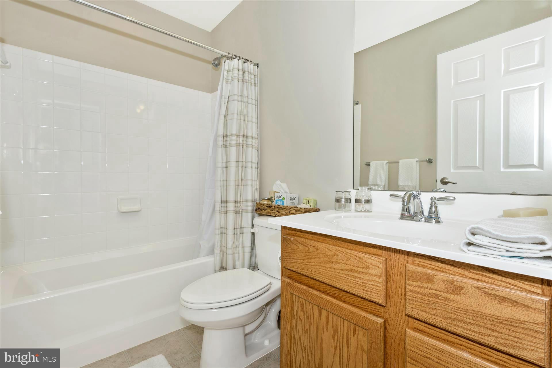 2073 Spring Run Circle Frederick, MD 21702 - Photo 25 of 30 Bath