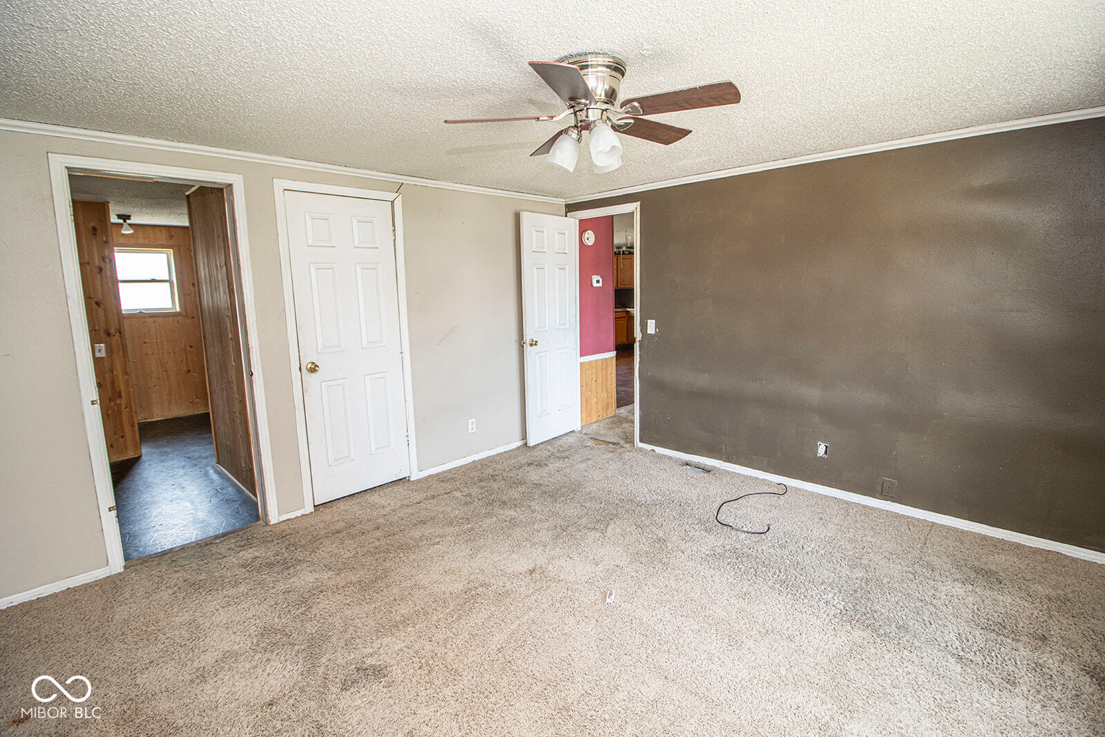 825 Rockshire Court Gas City, IN 46933 - Photo 11 of 41