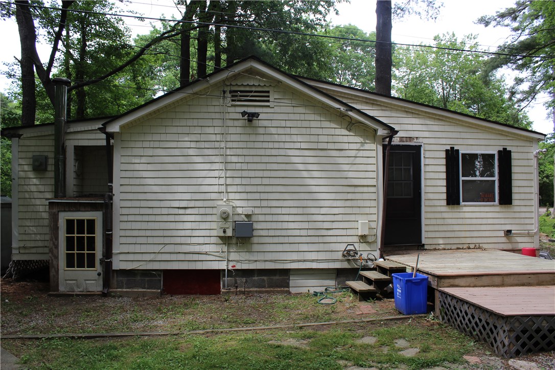 165 Ayoho Road Coventry, RI 02816 - Photo 10 of 23 EXTERIOR SIDE