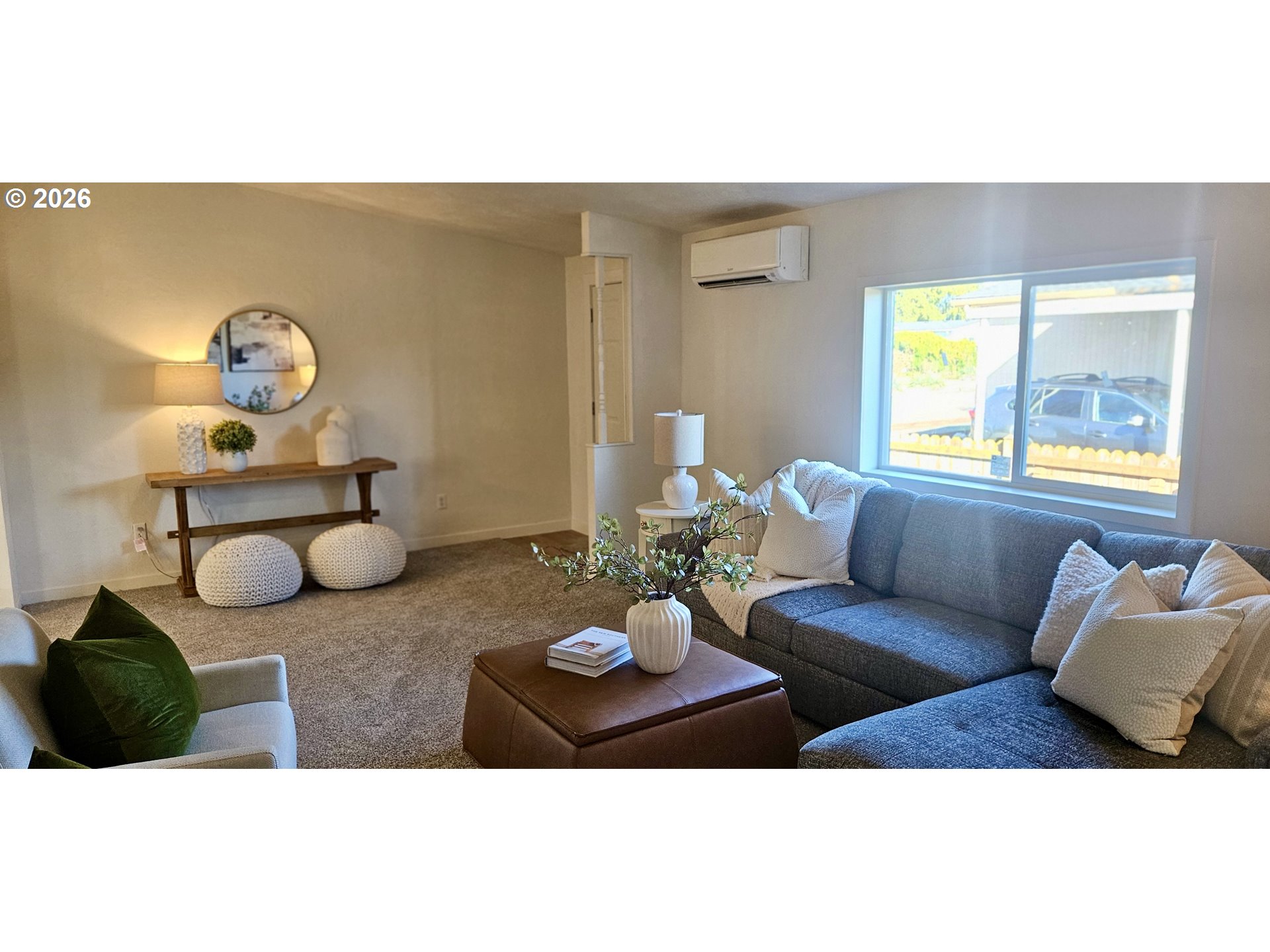 451 Lochaven Avenue Springfield, OR 97477 - Photo 11 of 21 a living room with furniture and a window