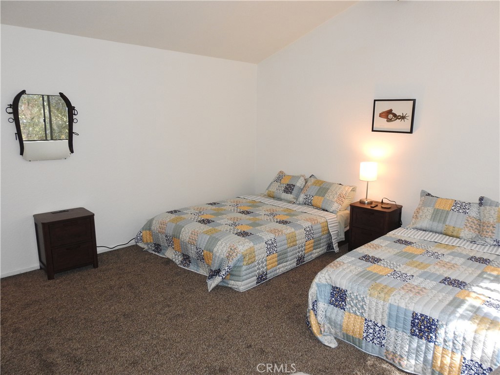5041 Pine Ridge Avenue Julian, CA 92036 - Photo 32 of 54 Gallery Image 32