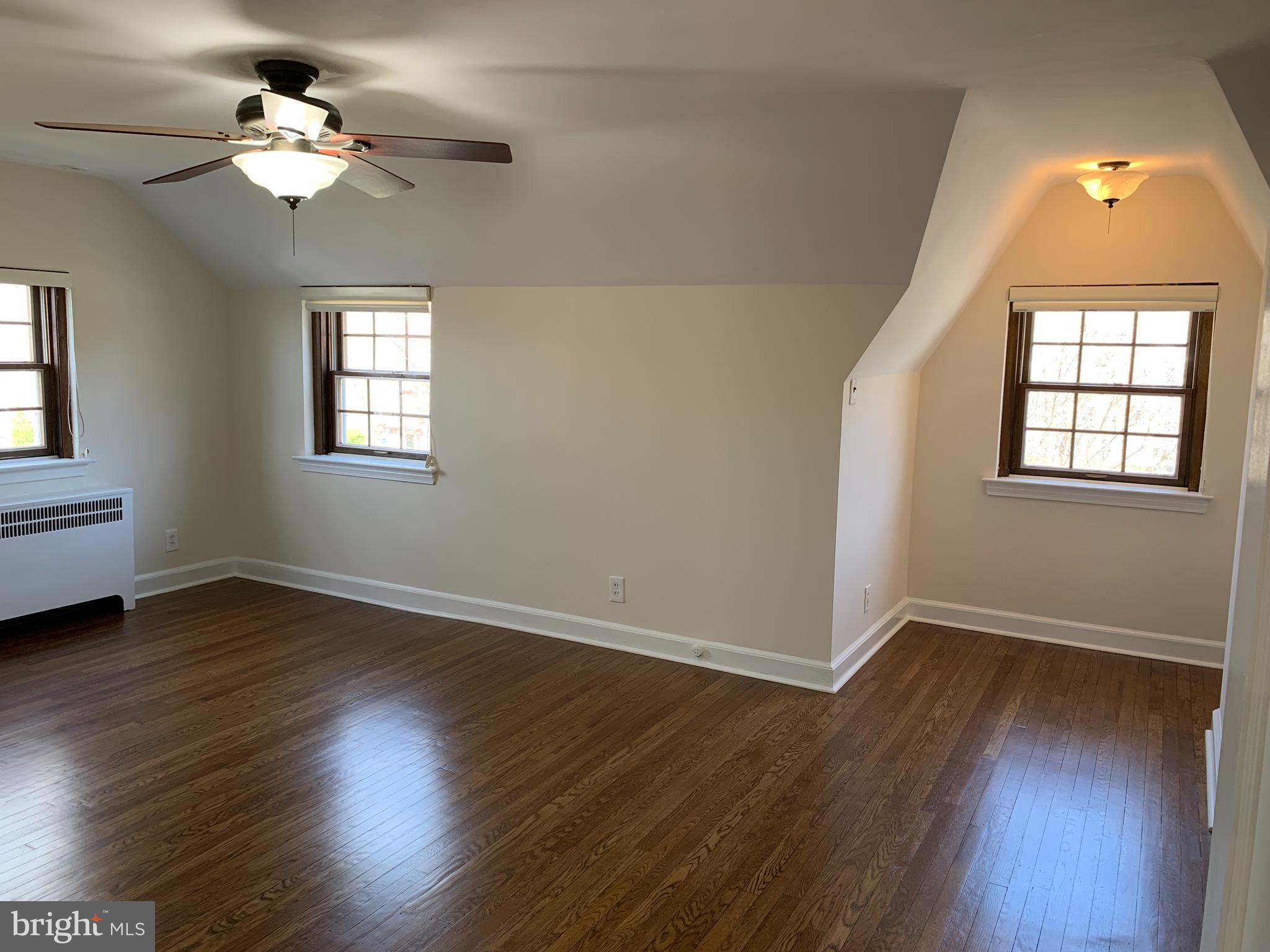 116 Treaty Road Drexel Hill, PA 19026 - Photo 22 of 48 Primary Bedroom