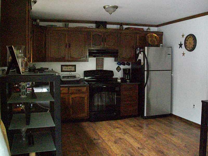 1080 E Road Tiverton, RI 02878 - Photo 4 of 15 Kitchen.