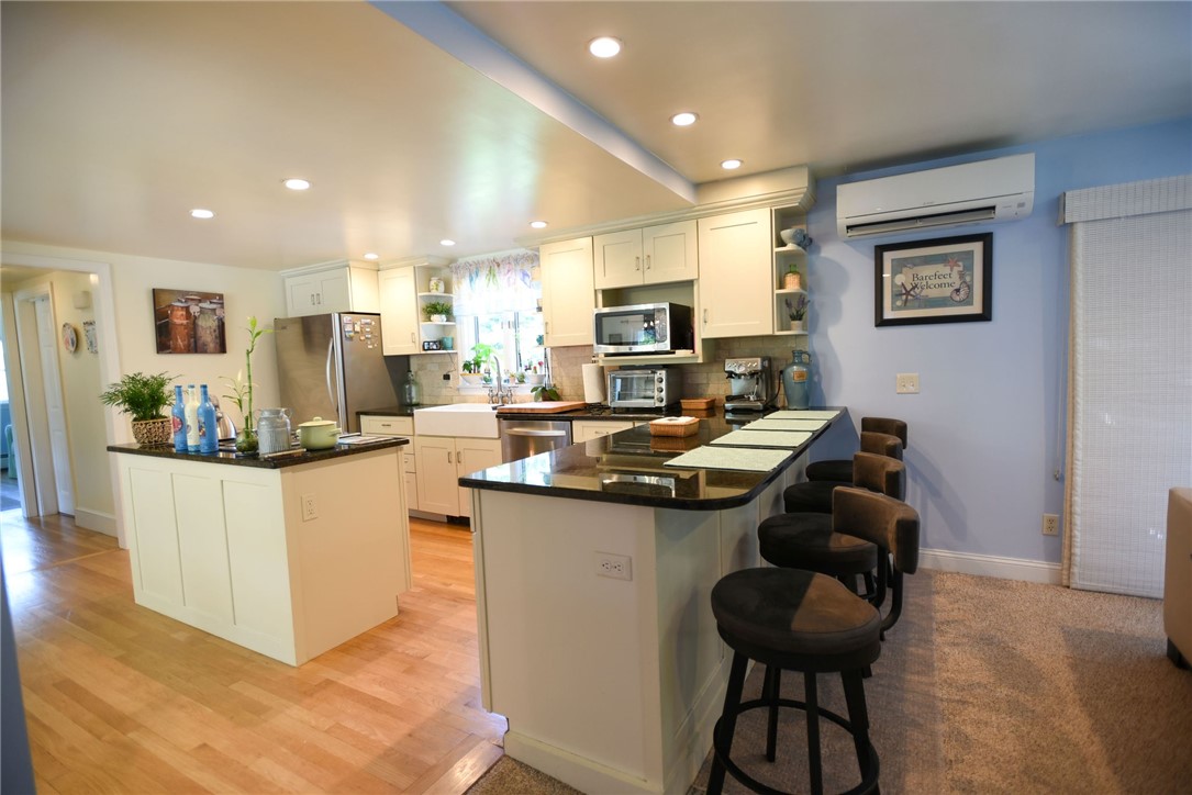 47 Benefit Road South Kingstown, RI 02879 - Photo 18 of 46