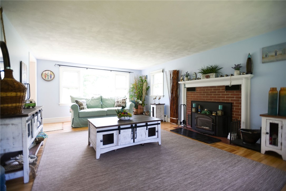 47 Benefit Road South Kingstown, RI 02879 - Photo 25 of 46