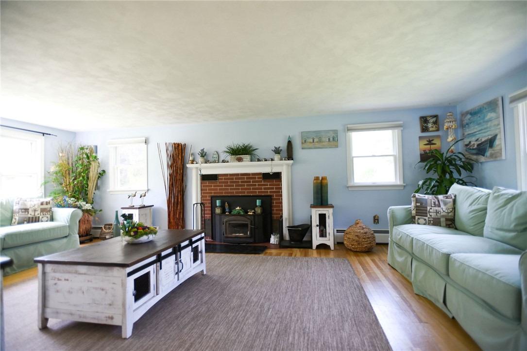 47 Benefit Road South Kingstown, RI 02879 - Photo 26 of 46
