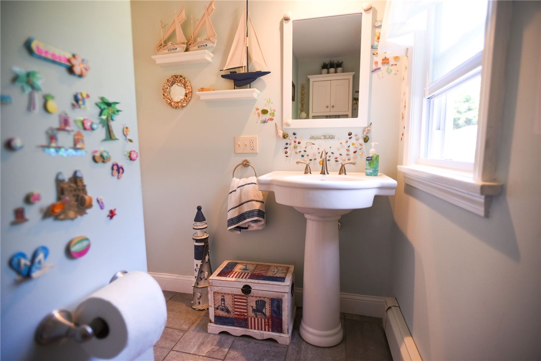 47 Benefit Road South Kingstown, RI 02879 - Photo 28 of 46