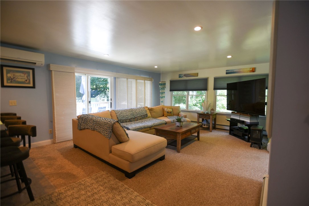 47 Benefit Road South Kingstown, RI 02879 - Photo 8 of 46