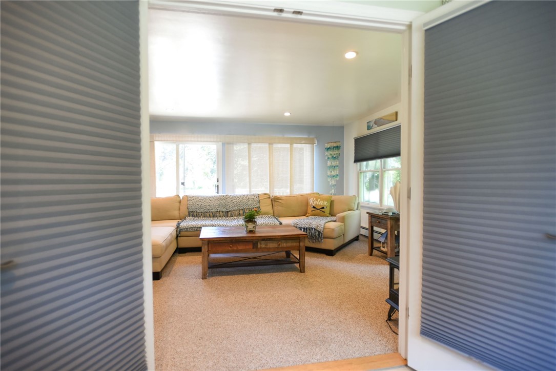 47 Benefit Road South Kingstown, RI 02879 - Photo 9 of 46