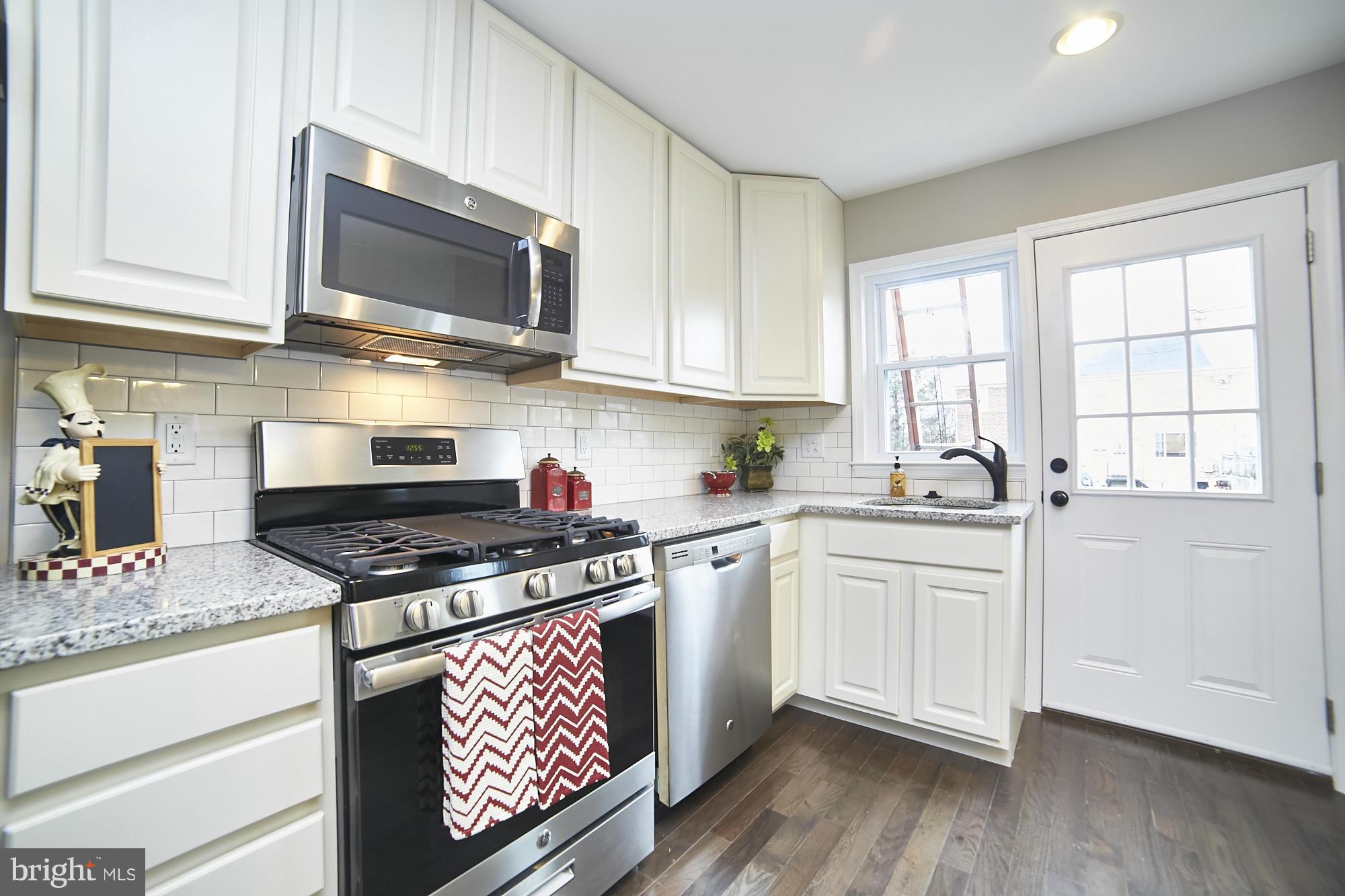 1125 Hollen Road Baltimore, MD 21239 - Photo 15 of 30 Kitchen