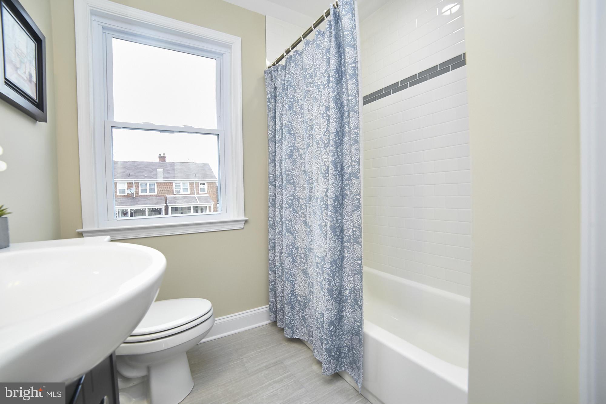 1125 Hollen Road Baltimore, MD 21239 - Photo 21 of 30 Bath