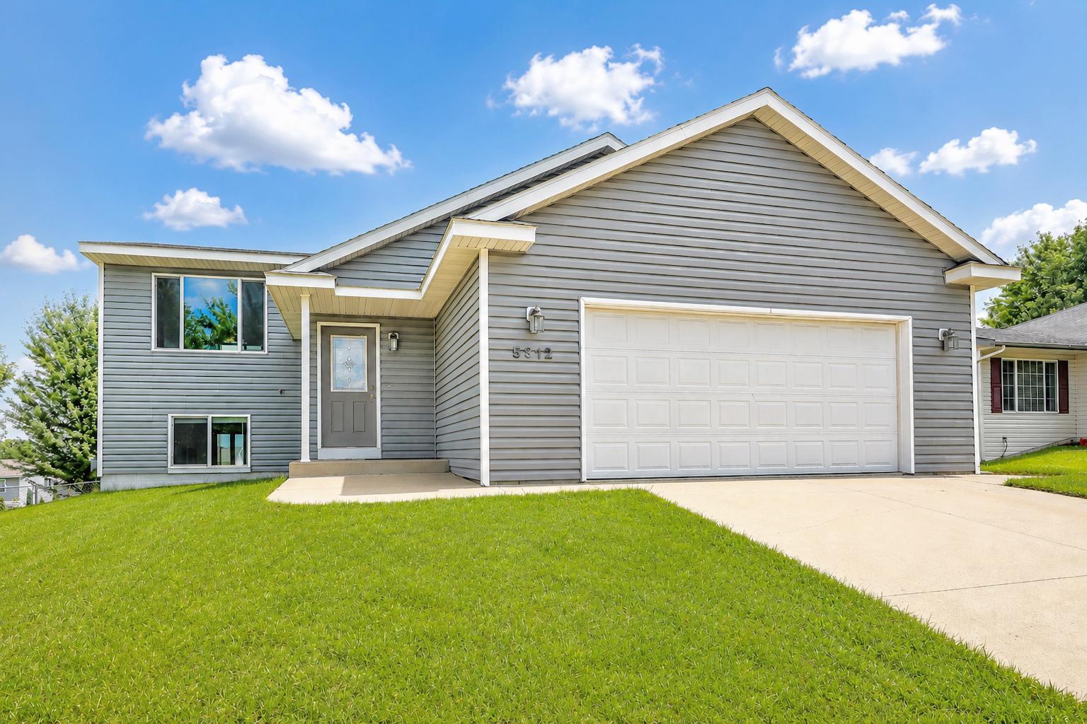 5312 Kingsbury Place Northwest Rochester, MN 55901 - Photo 5 of 41