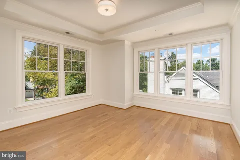 a view of house exterior