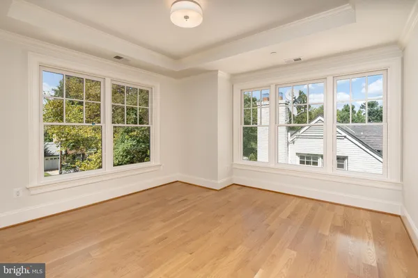 a view of house exterior