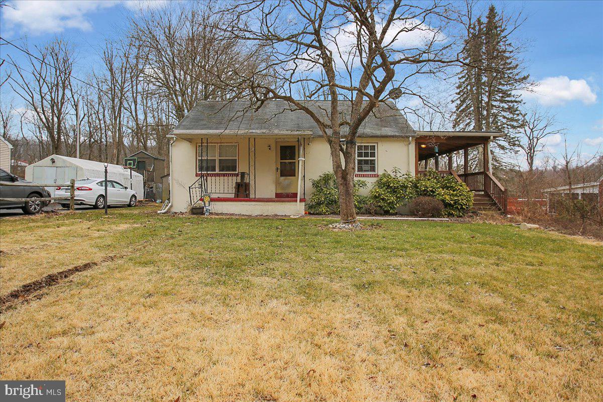 1879 Friedensburg Road Reading, PA 19606 - Photo 2 of 21 Gallery Image 2