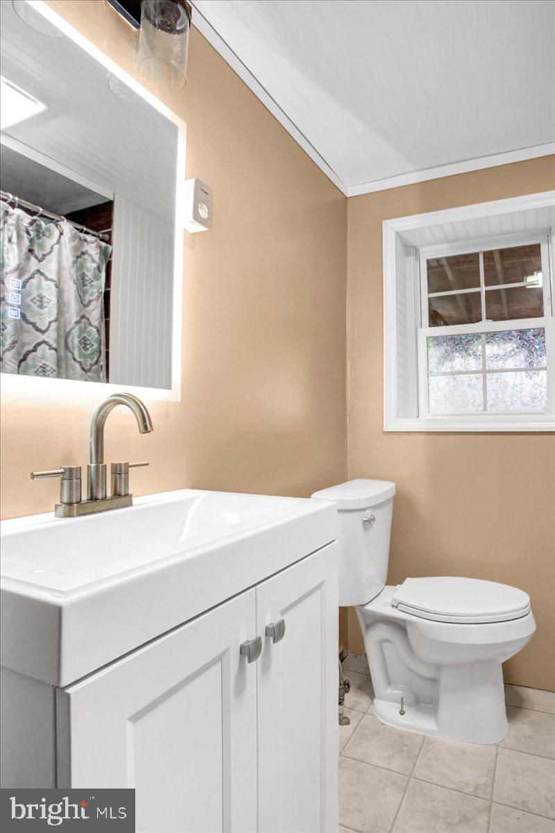 1879 Friedensburg Road Reading, PA 19606 - Photo 4 of 21 Gallery Image 4