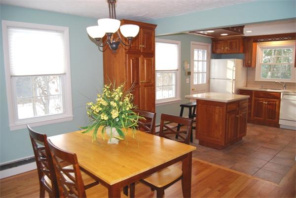 6 Harbell Street Lexington, MA 02421 - Photo 6 of 25
