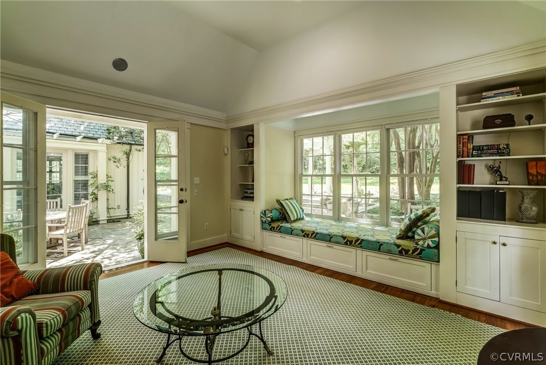 207 Wood Road Henrico, VA 23229 - Photo 11 of 50 Another view of the sunroom with the window bench