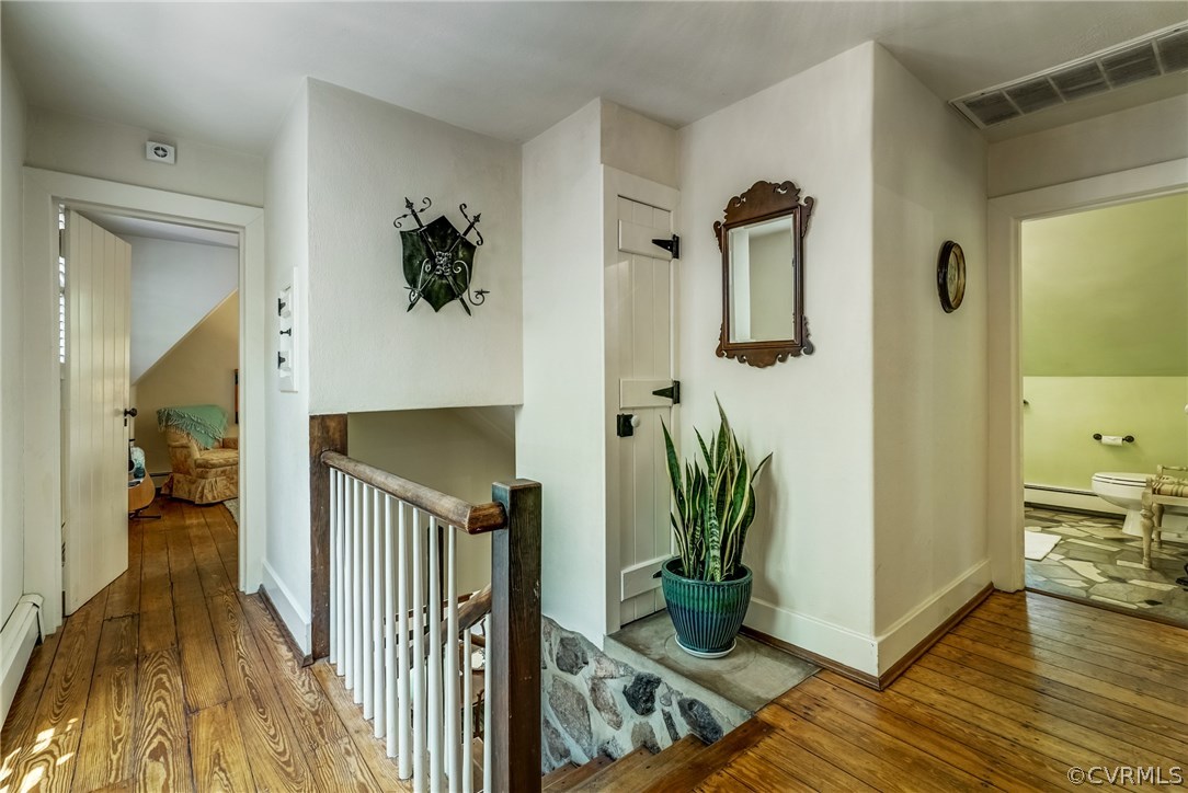 207 Wood Road Henrico, VA 23229 - Photo 22 of 50 Second floor landing using stairway from dining ro