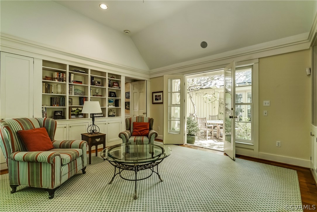 207 Wood Road Henrico, VA 23229 - Photo 10 of 50 Bright, spacious and open sunroom with custom buil