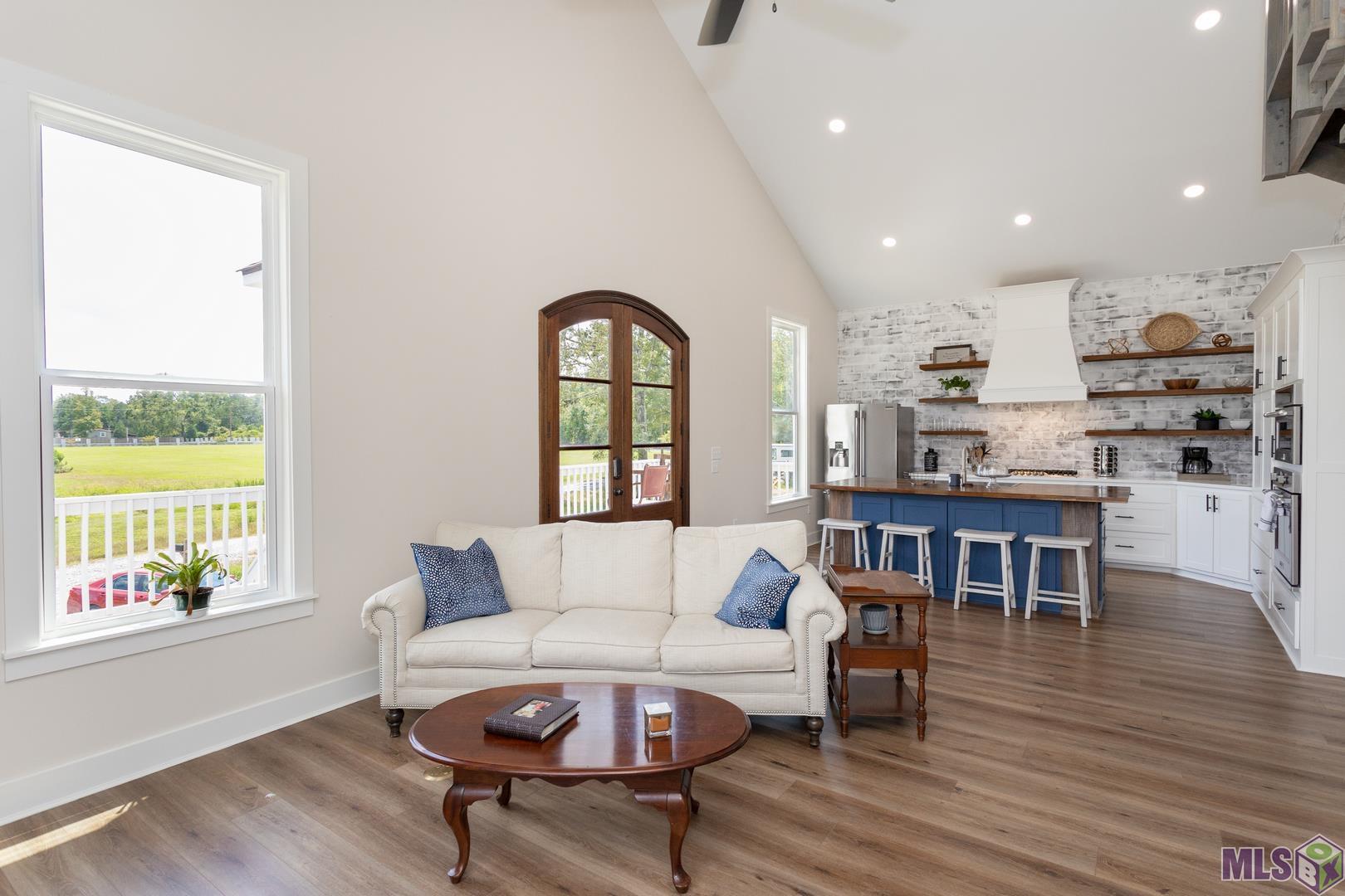 41226 Ville Marie Road Prairieville, LA 70769 - Photo 8 of 25 Gallery Image 8