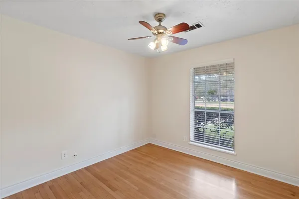 $2,250 | 1502 Dabney Drive, Pasadena, TX 77504