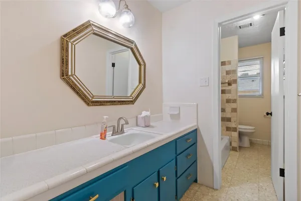 $2,250 | 1502 Dabney Drive, Pasadena, TX 77504