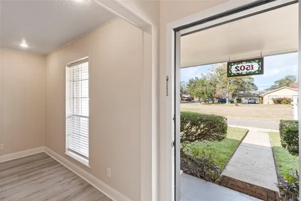 $2,250 | 1502 Dabney Drive, Pasadena, TX 77504