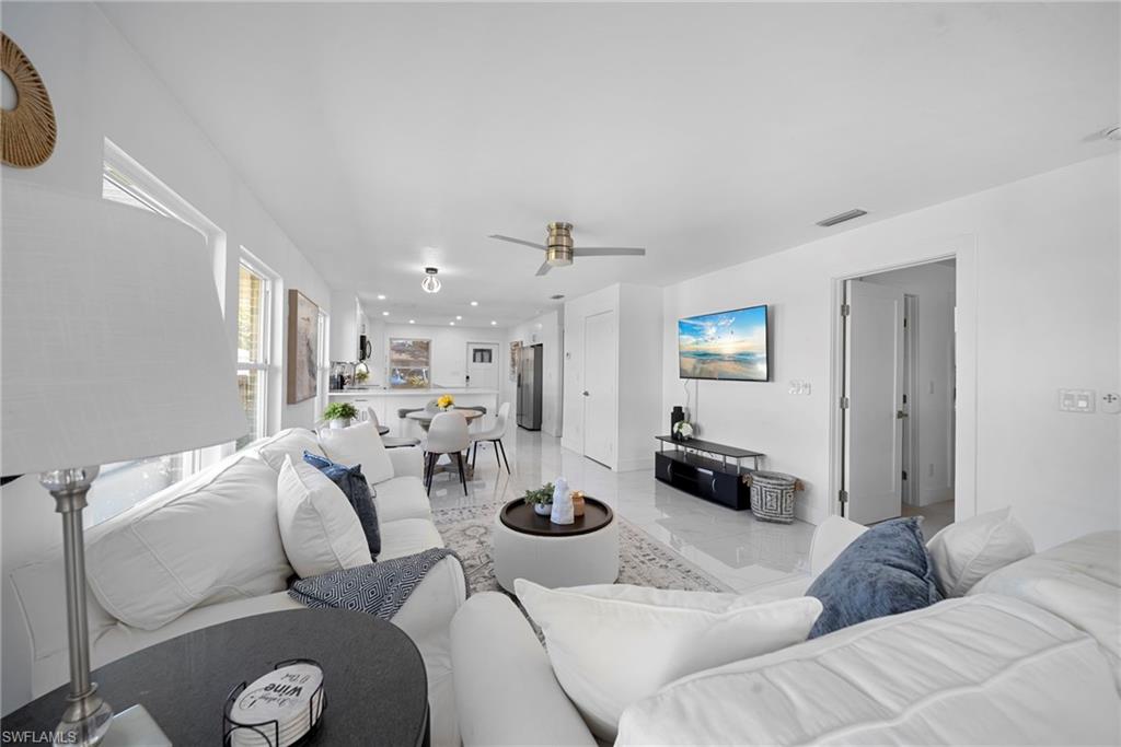 2858 Arbutus Street, Unit F1 Naples, FL 34112 - Photo 12 of 30