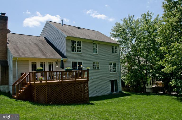 8554 Hooes Road Springfield, VA 22153 - Photo 4 of 26 Exterior (Rear)