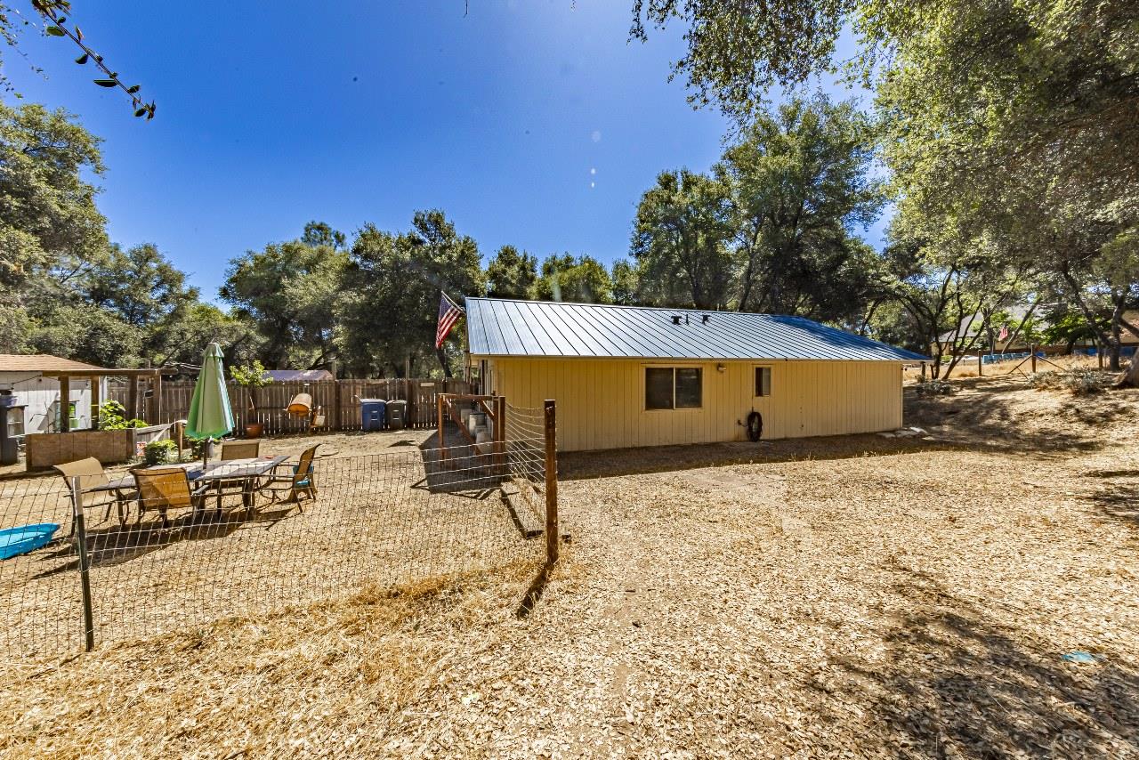 31548 Delaware Road Coarsegold, CA 93614 - Photo 35 of 46 Gallery Image 35