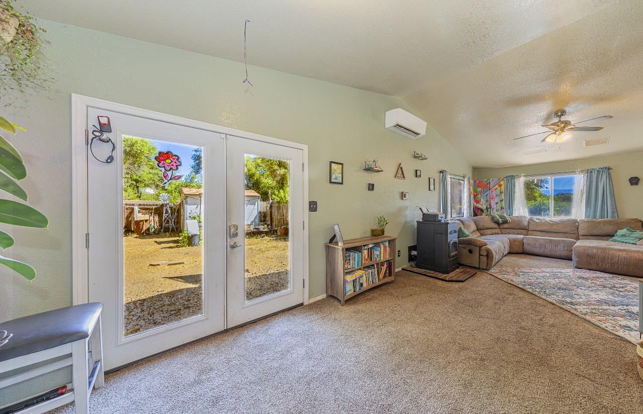 31548 Delaware Road Coarsegold, CA 93614 - Photo 9 of 46 Gallery Image 9