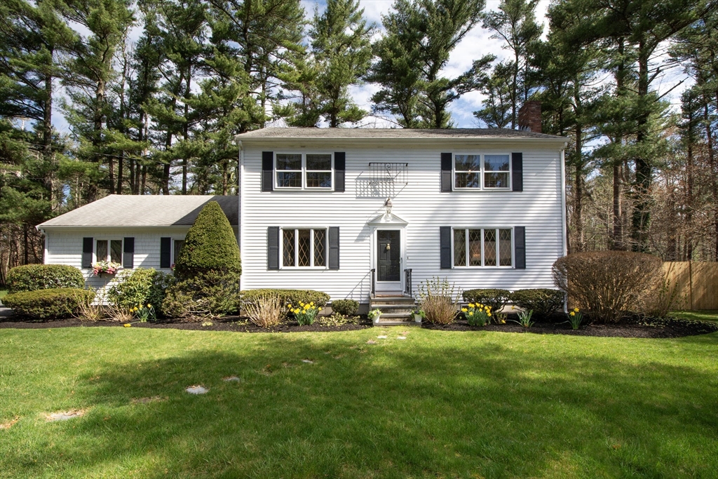 339 School Street Marshfield, MA 02050 - Photo 3 of 40 a front view of a house with a garden