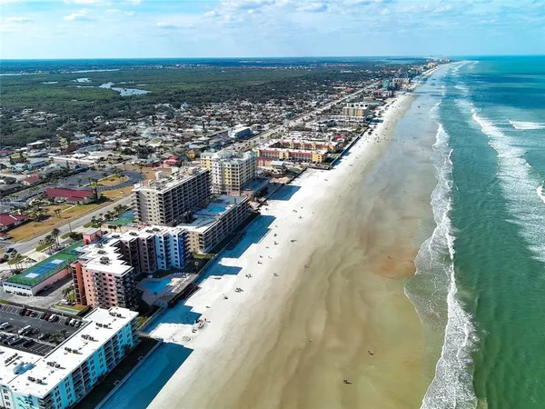 $549,999 | 4141 South Atlantic Avenue, Unit 504, New Smyrna Beach, FL 32169