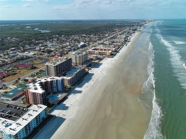 $549,999 | 4141 South Atlantic Avenue, Unit 504, New Smyrna Beach, FL 32169