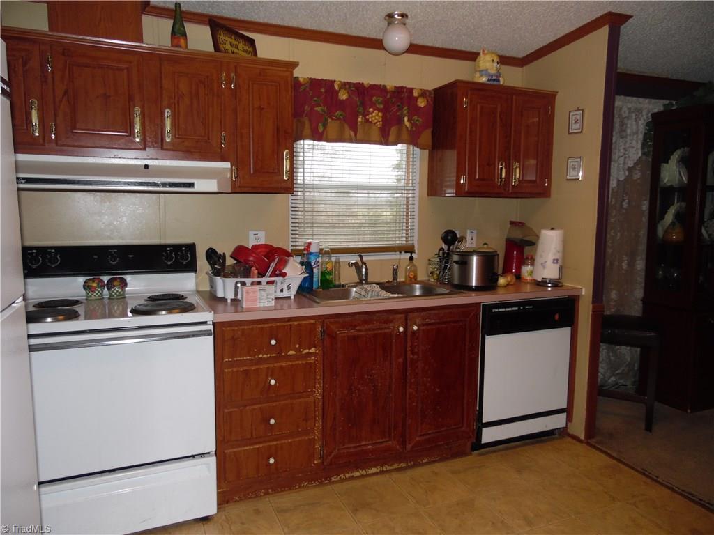 3906 Slade Road Blanch, NC 27212 - Photo 3 of 8 Gallery Image 3