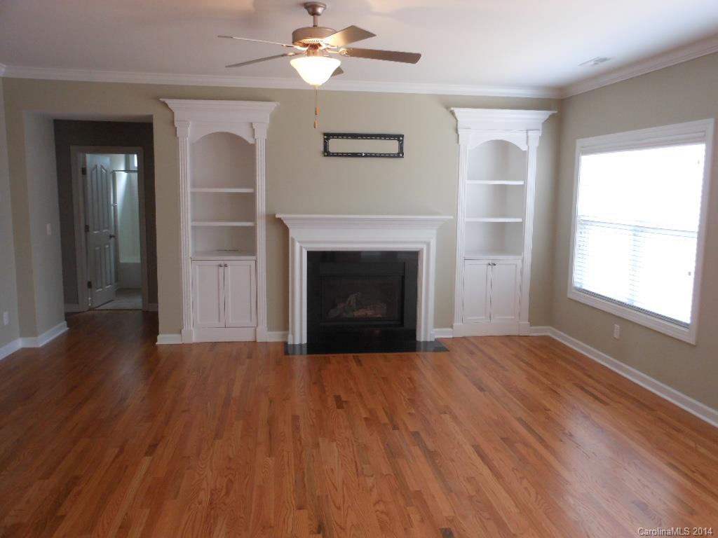 3400 Grandeur Road Charlotte, NC 28269 - Photo 3 of 24