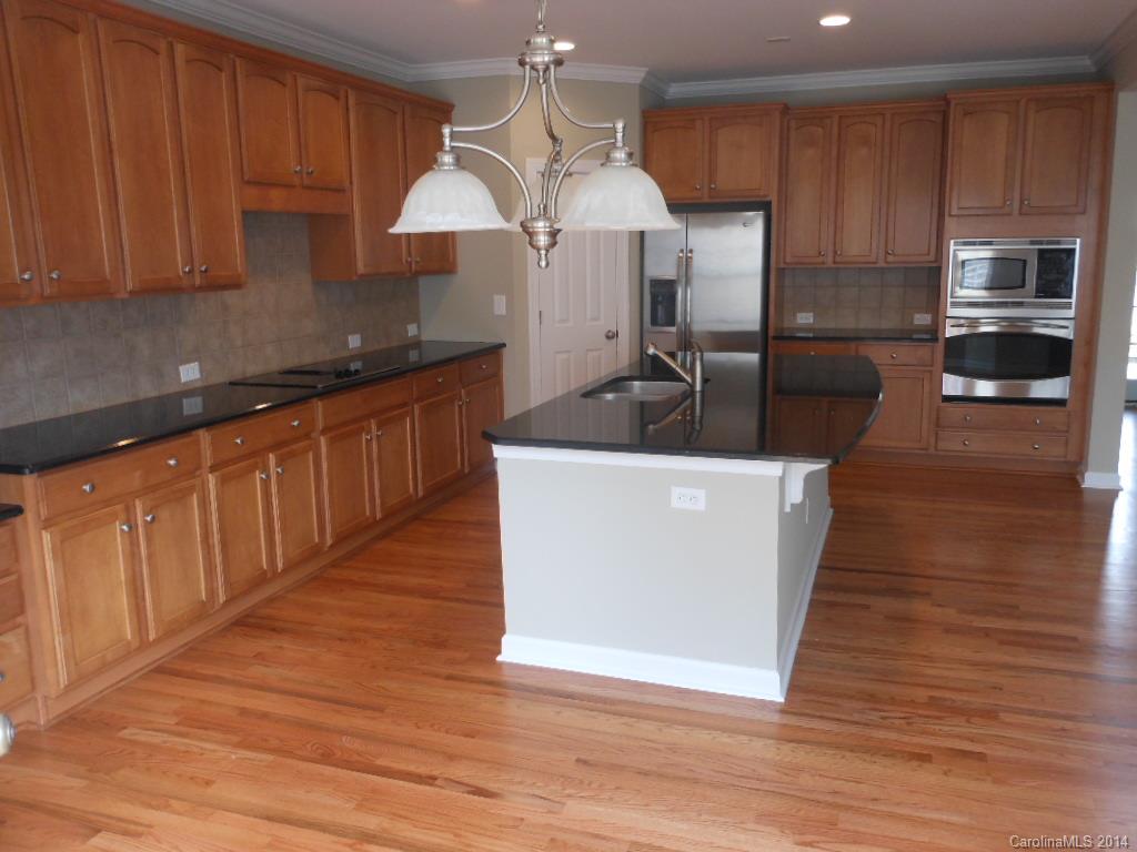 3400 Grandeur Road Charlotte, NC 28269 - Photo 5 of 24