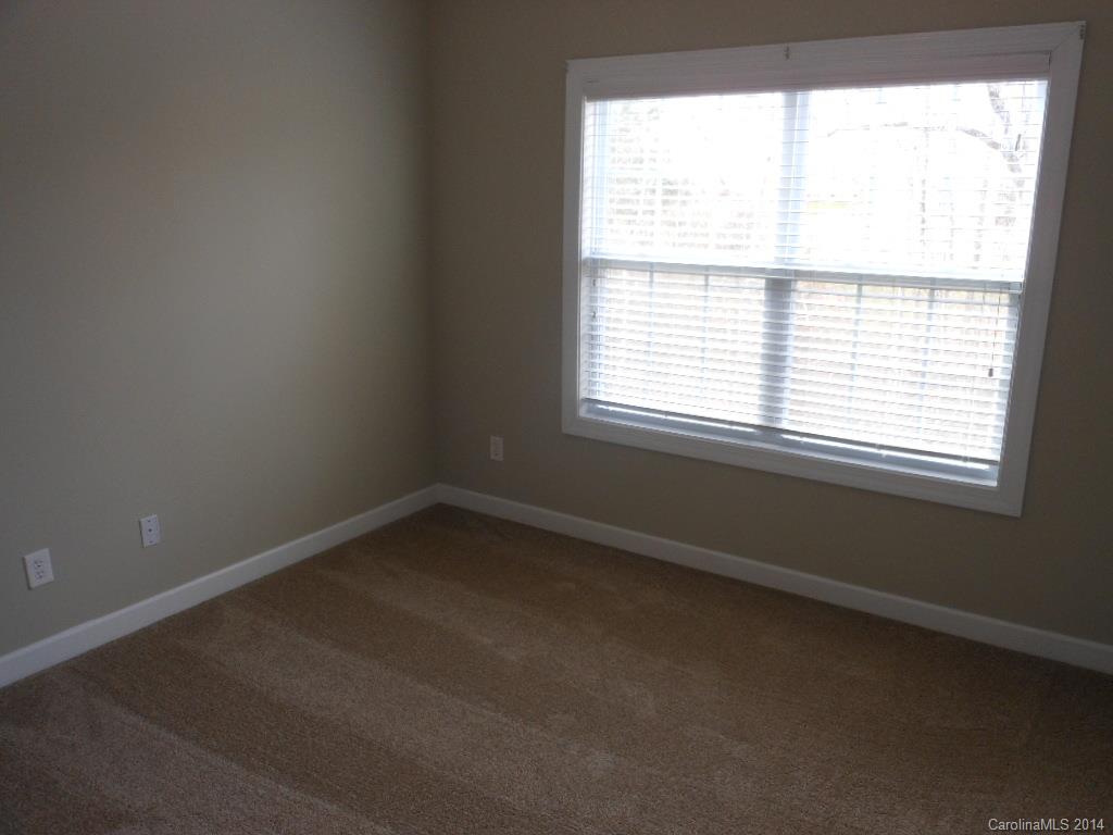3400 Grandeur Road Charlotte, NC 28269 - Photo 7 of 24