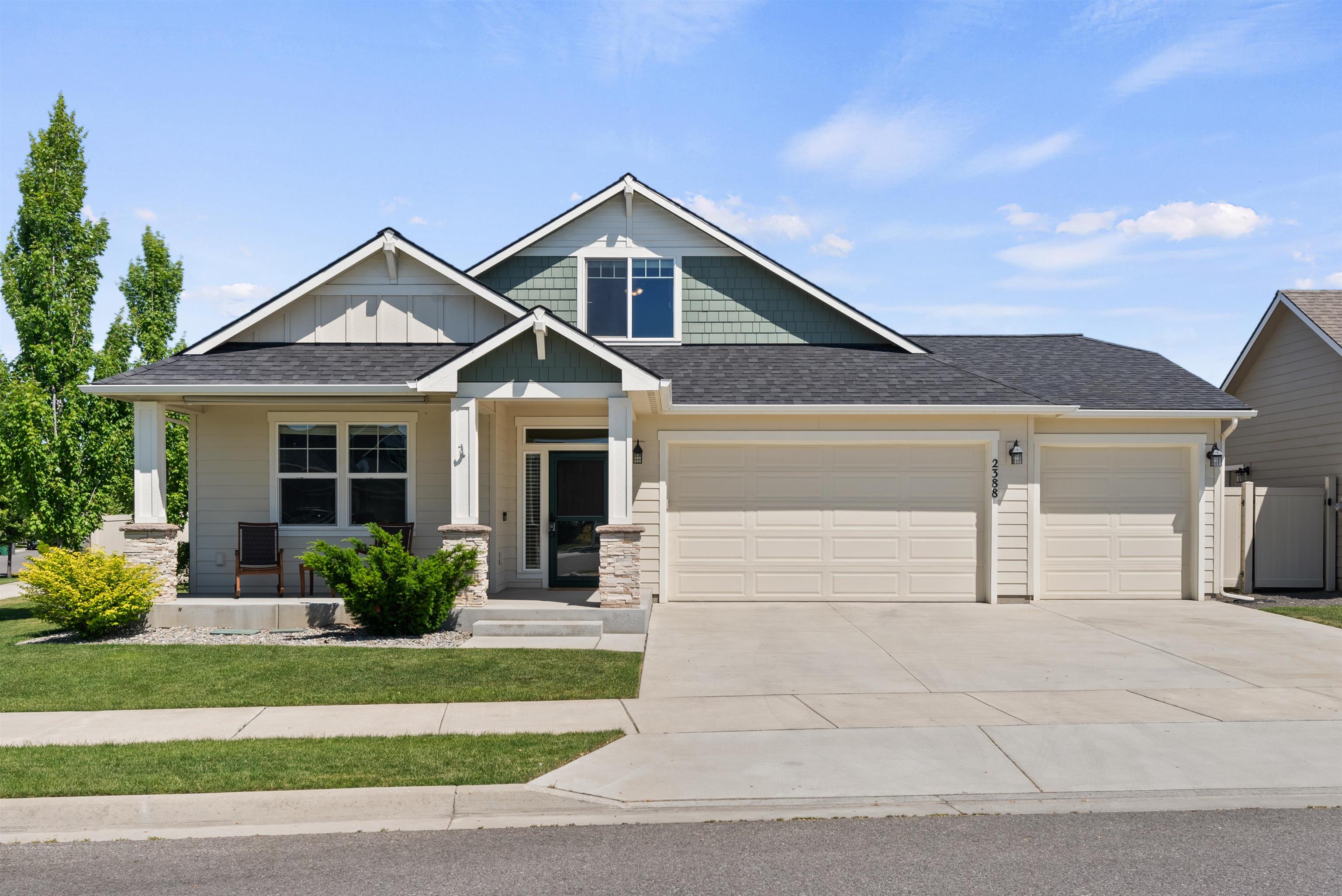 2388 North Cavalier Road Liberty Lake, WA 99016 - Photo 2 of 39