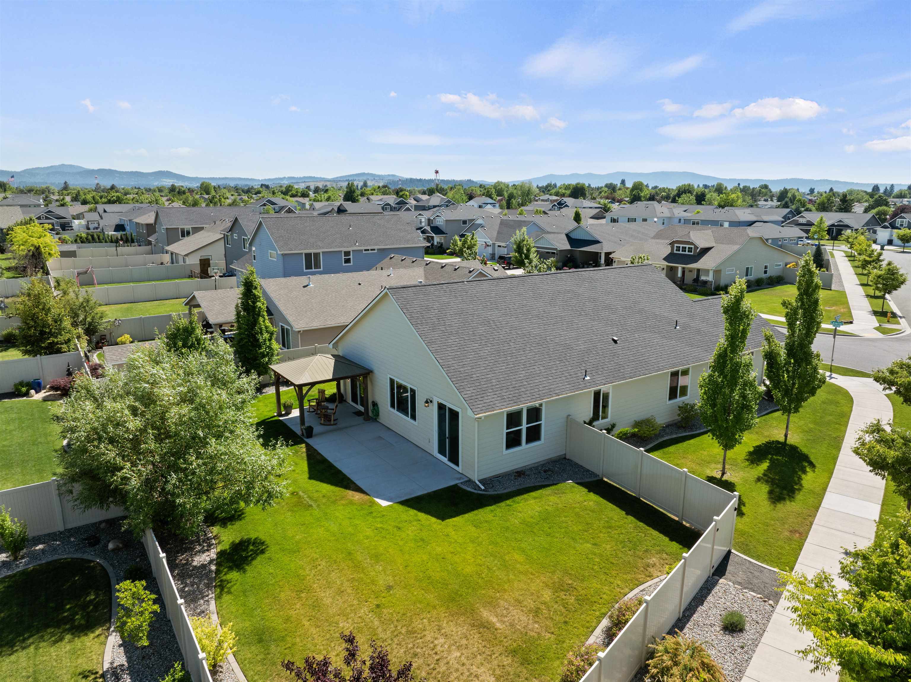 2388 North Cavalier Road Liberty Lake, WA 99016 - Photo 34 of 39