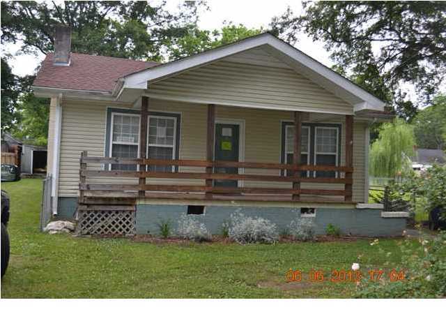 1315 Pleasant Street East Ridge, TN 37412 - Photo 1 of 28 Primary Photo